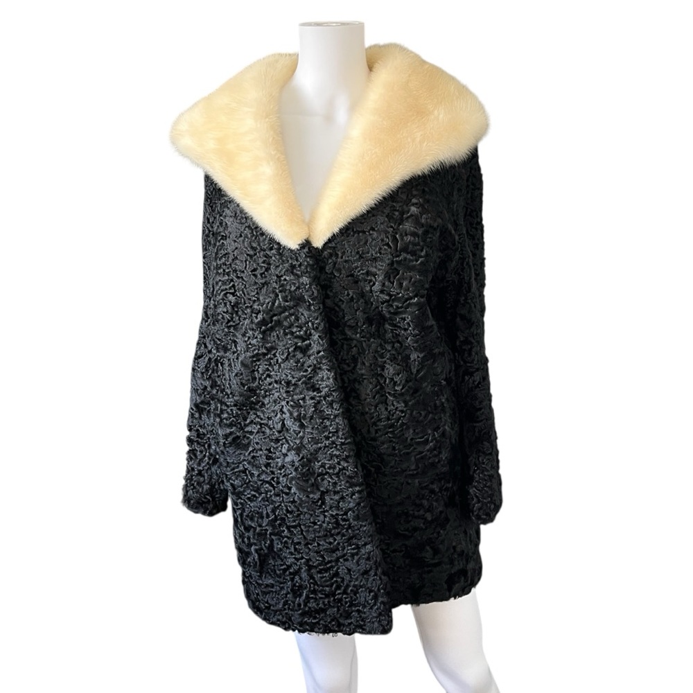 Vintage 50s 60s Crown Monarch Black Curly Lamb Fur Coat Mink Collar Soft